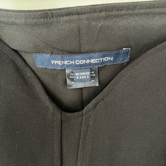 French Connection black sweetheart side zip tank top with faux boning size 2 - Picture 4 of 6